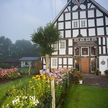 Pension Alois Hennecke Schmallenberg Bagian luar foto